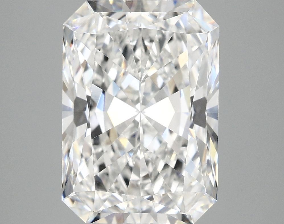4.20 ct. radiant Lab Grown Diamond front image