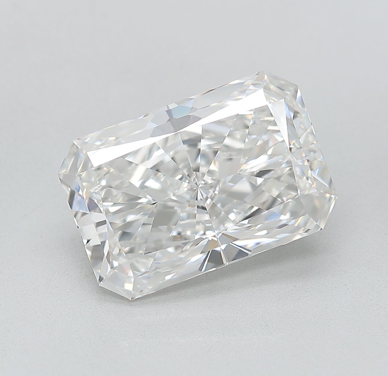 4.65 ct. radiant Lab Grown Diamond front image