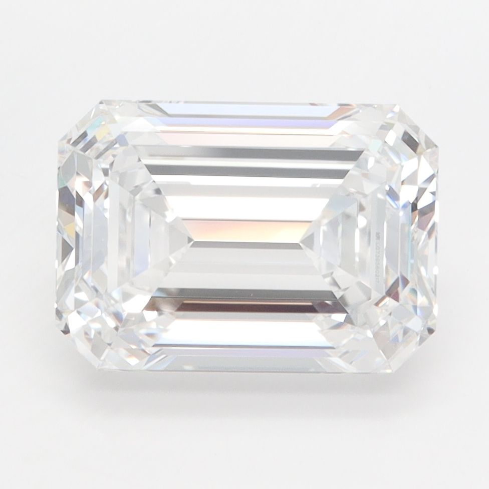 Diament LG szmaragdowy, 3.88 ct, D, IF