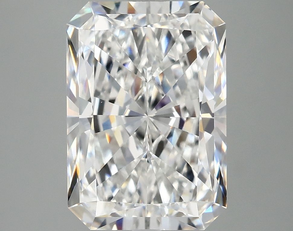 4.10 ct. radiant Lab Grown Diamond front image