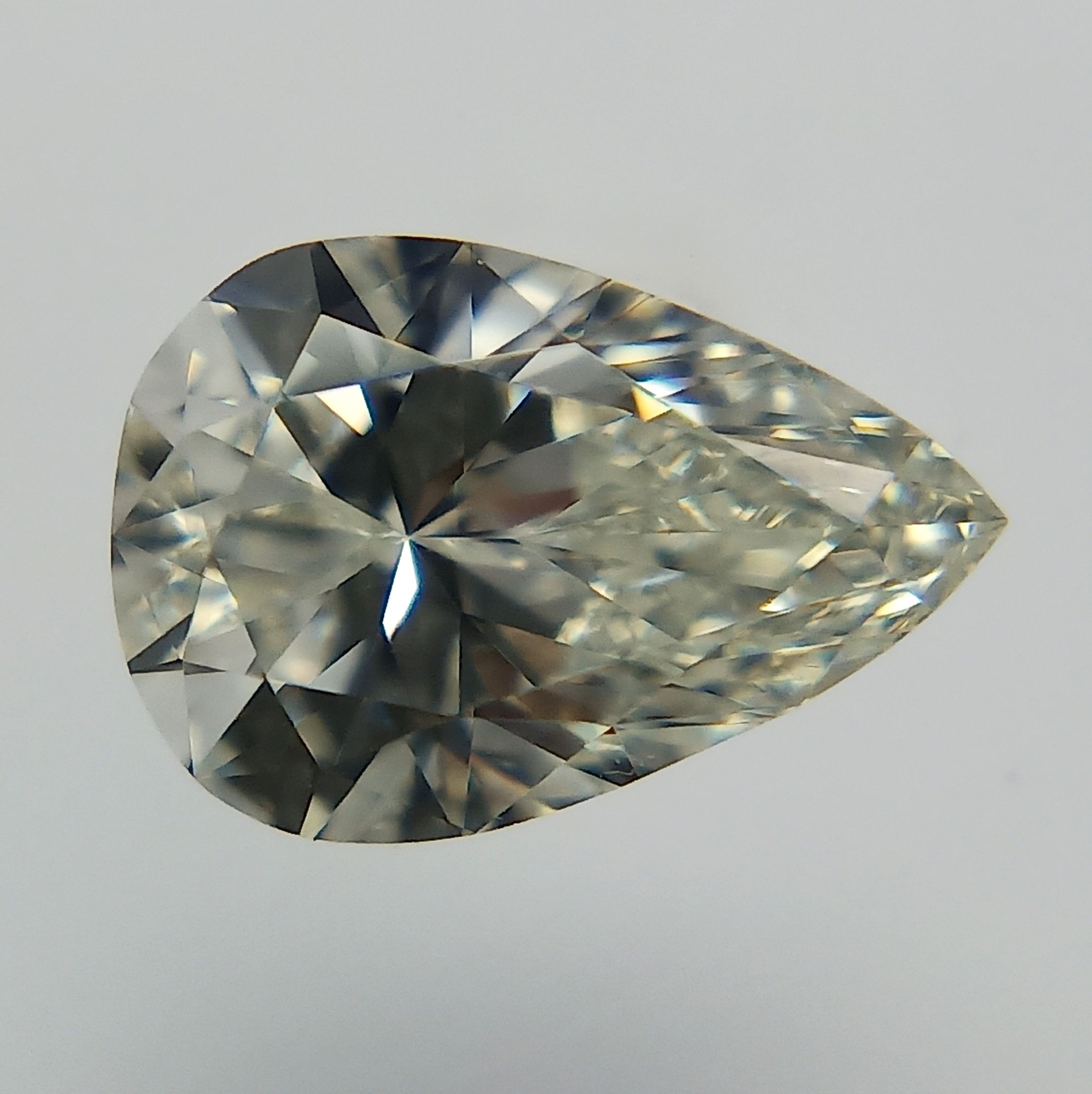 Pear Diamond