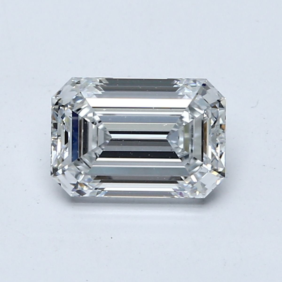 3.05 ct. emerald Lab Grown Diamond front image
