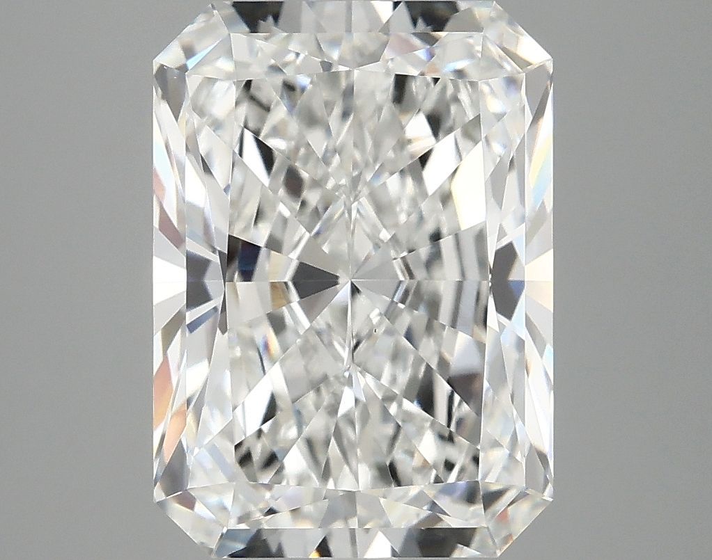 5.08 ct. radiant Lab Grown Diamond front image