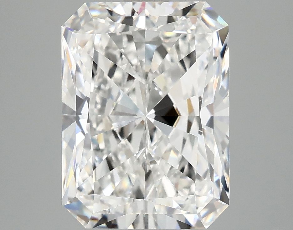 4.05 ct. radiant Lab Grown Diamond front image