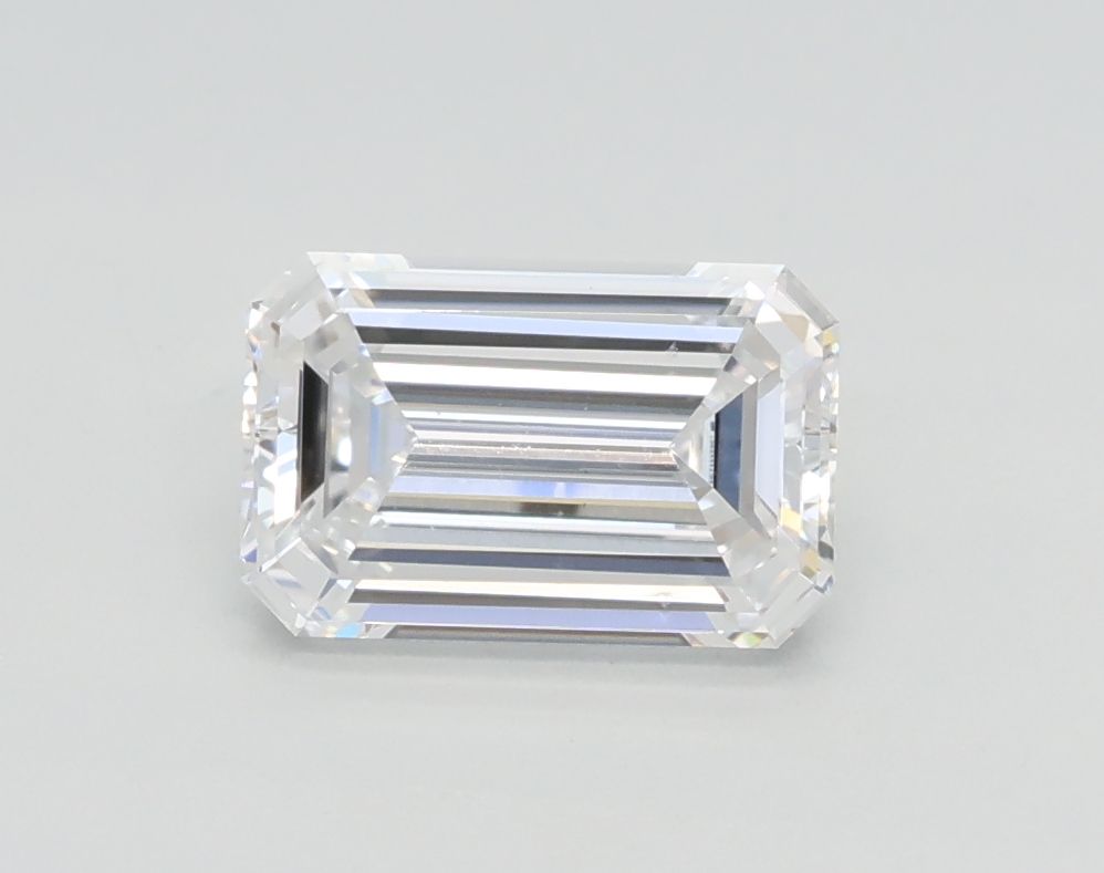 1.00 ct. emerald Lab Grown Diamond front image