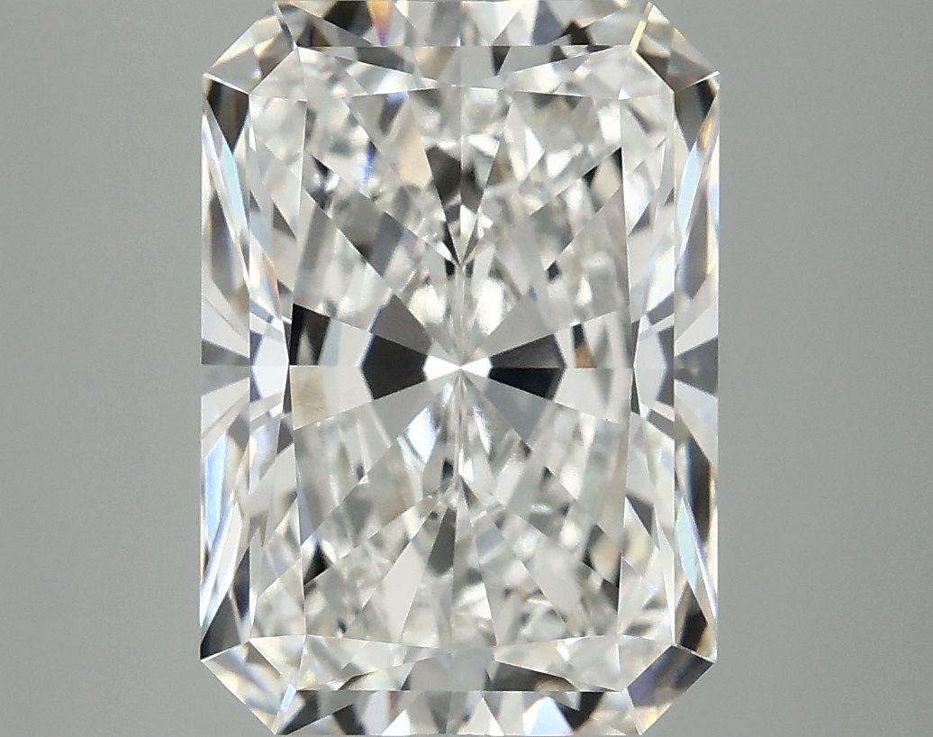 5.07 ct. radiant Lab Grown Diamond front image