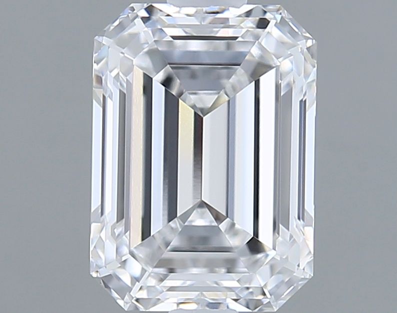 1.52 ct. emerald Lab Grown Diamond front image