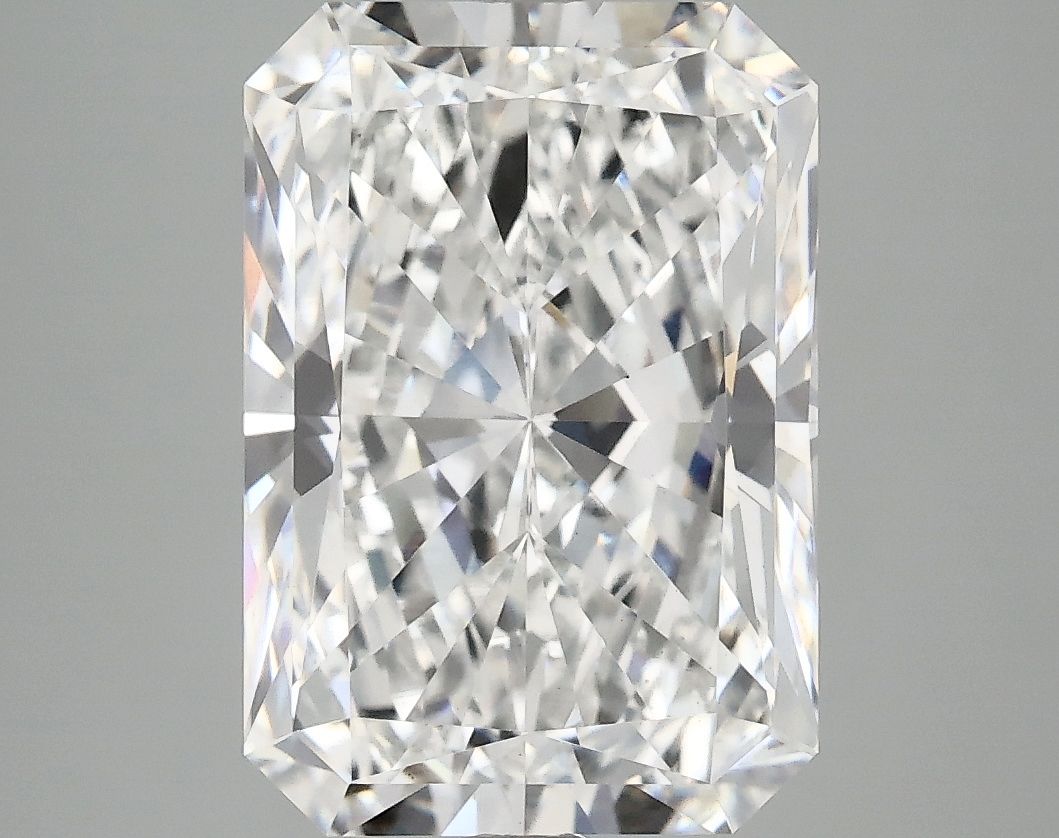 5.06 ct. radiant Lab Grown Diamond front image