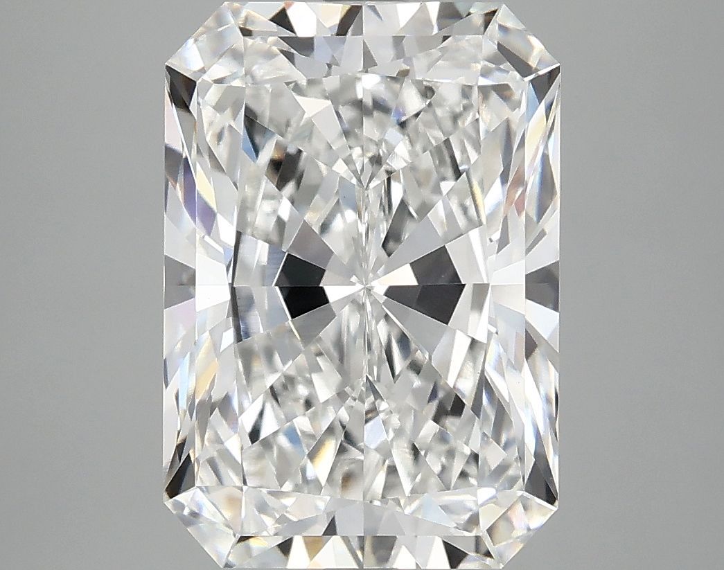 4.99 ct. radiant Lab Grown Diamond front image