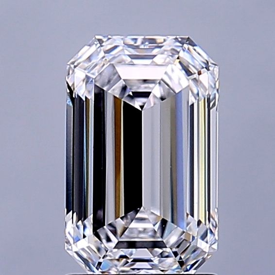 1.78 ct. emerald Lab Grown Diamond front image