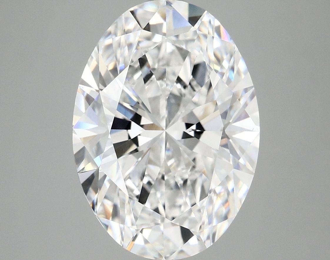 4.31 ct. oval Lab Grown Diamond front image