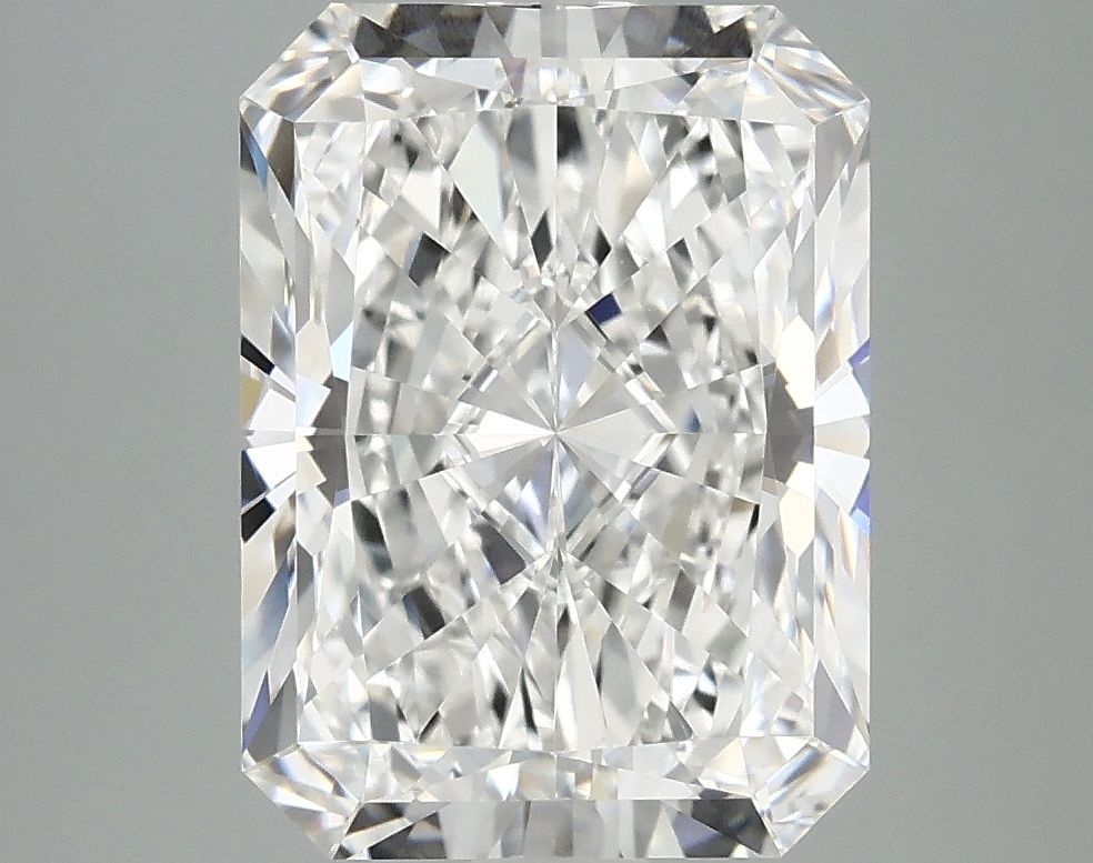 4.10 ct. radiant Lab Grown Diamond front image