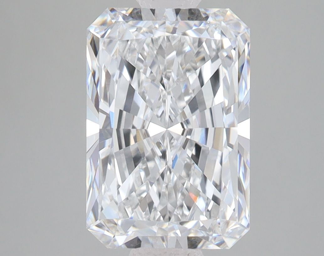 3.27 ct. radiant Lab Grown Diamond front image