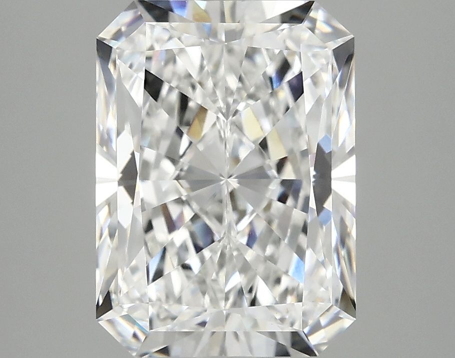 3.82 ct. radiant Lab Grown Diamond front image