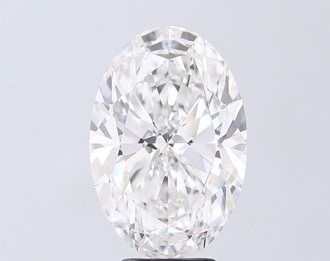 5.09 ct. oval Lab Grown Diamond front image