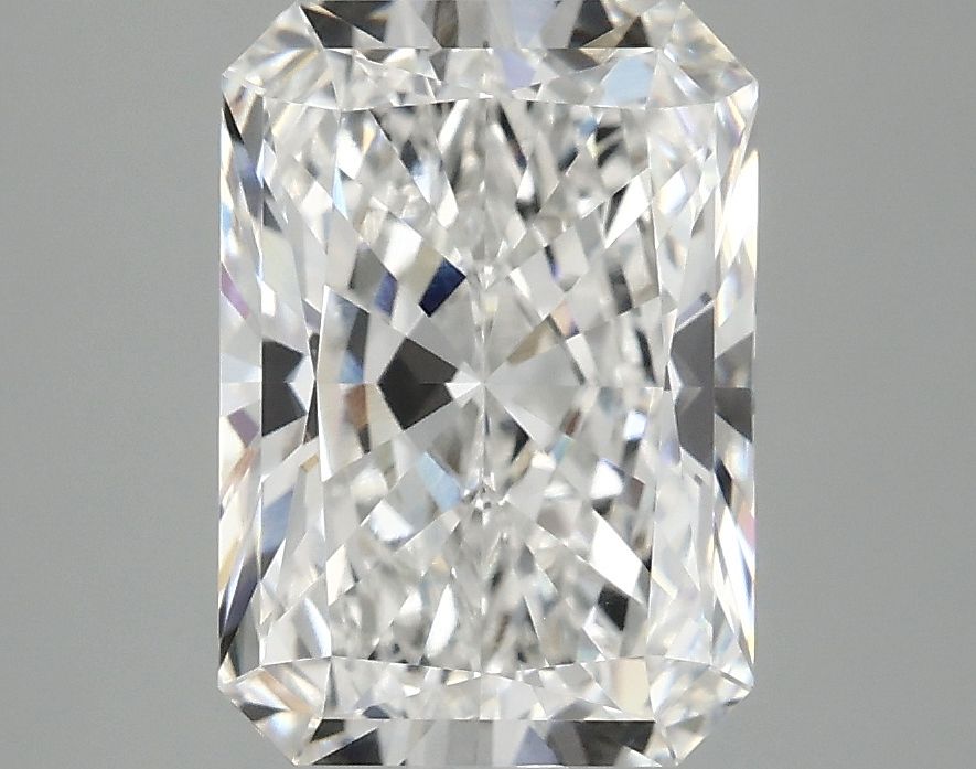 3.09 ct. radiant Lab Grown Diamond front image