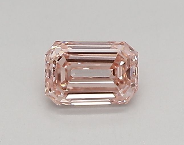 0.28 ct Emerald lab_grown_diamond