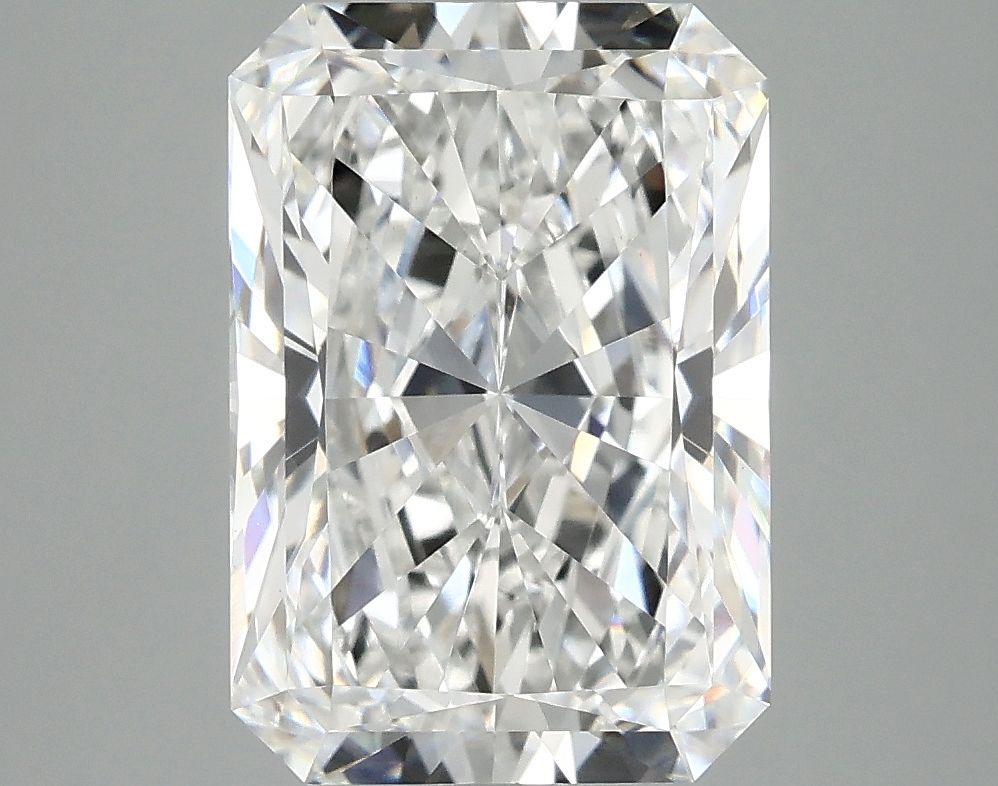 4.18 ct. radiant Lab Grown Diamond front image