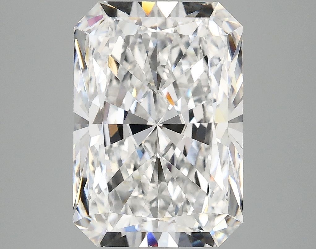 4.10 ct. radiant Lab Grown Diamond front image