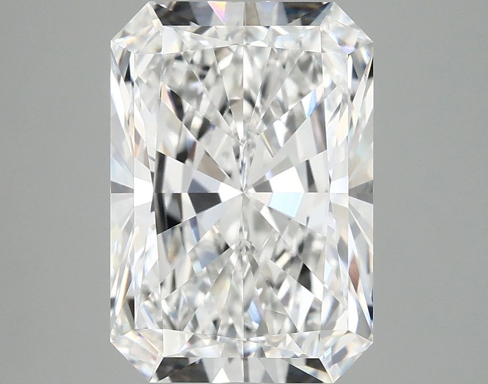4.05 ct. radiant Lab Grown Diamond front image