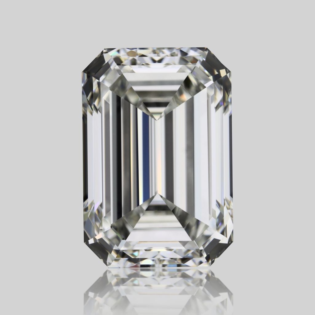 2.20 ct Emerald diamond
