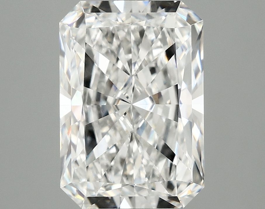 2.83 ct. radiant Lab Grown Diamond front image