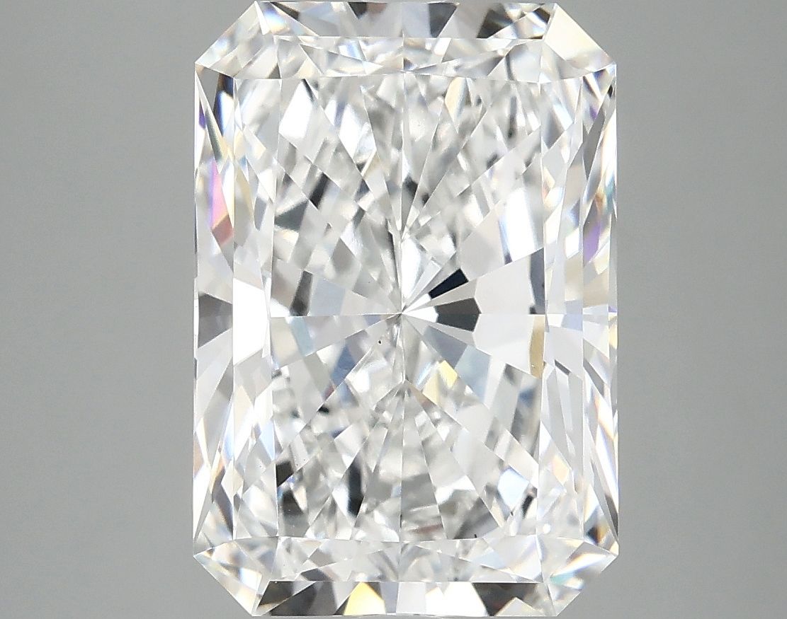 5.10 ct. radiant Lab Grown Diamond front image