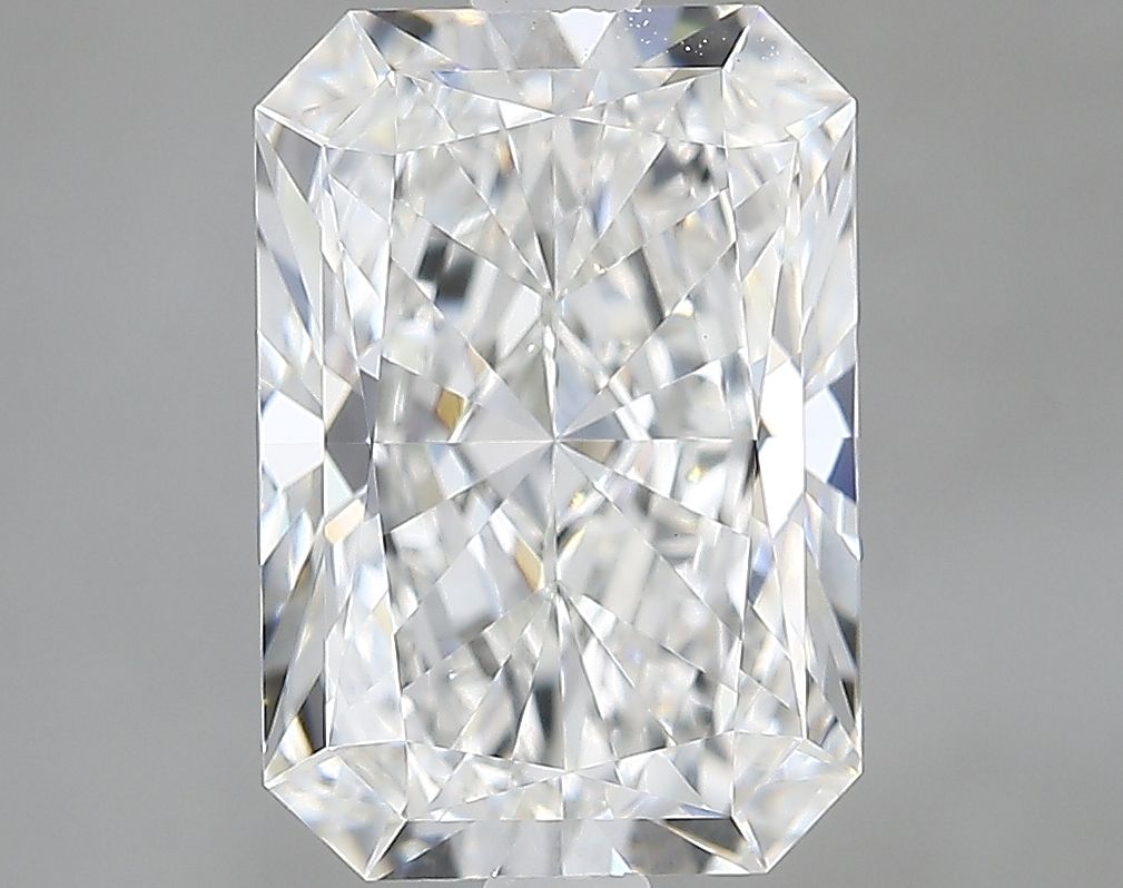 2.73 ct. radiant Lab Grown Diamond front image