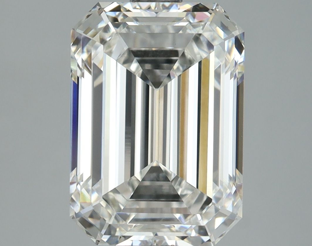 3.10 ct. emerald Lab Grown Diamond front image