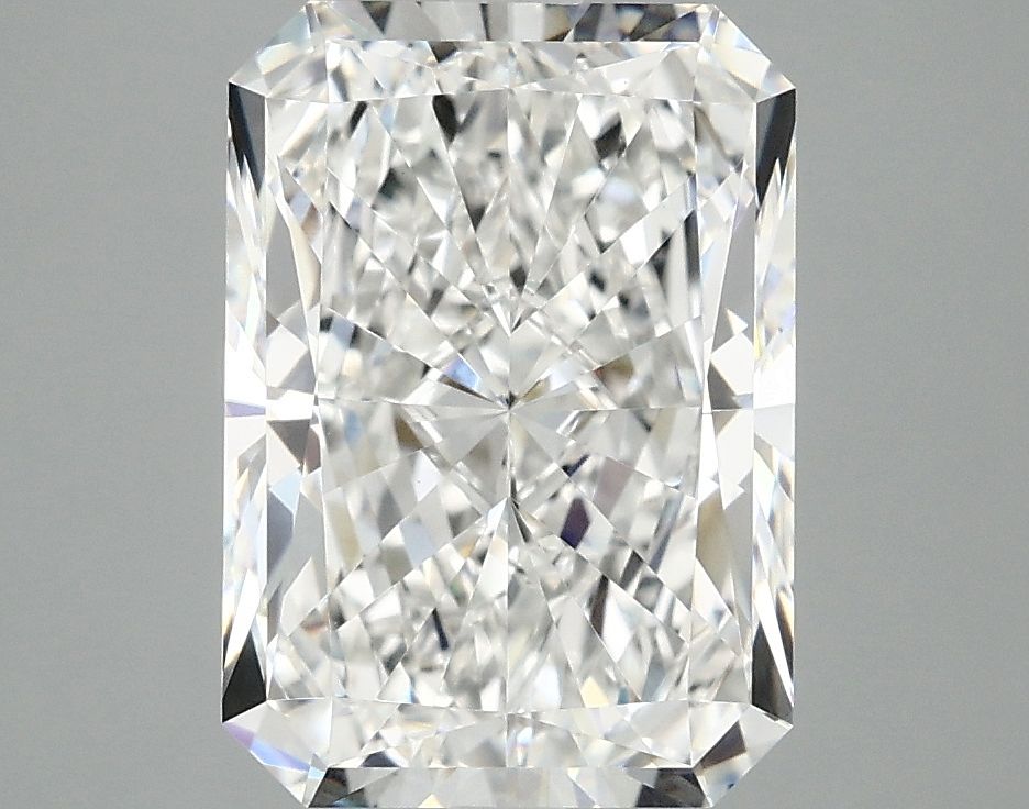 3.95 ct. radiant Lab Grown Diamond front image