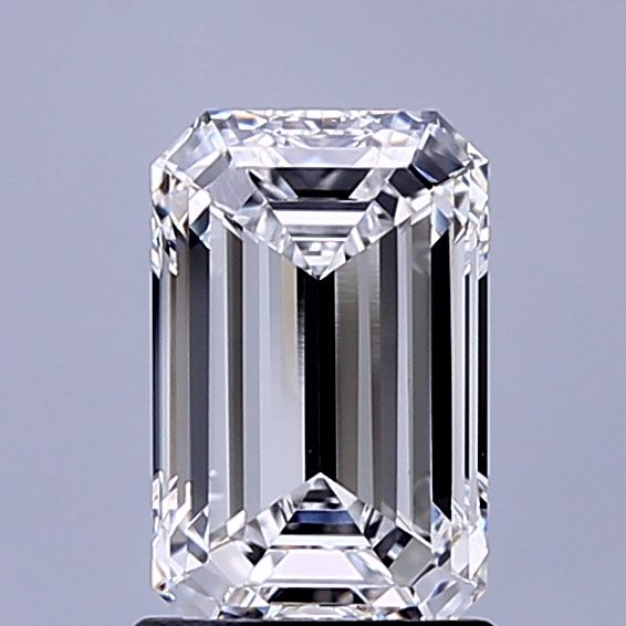 1.68 ct. emerald Lab Grown Diamond front image