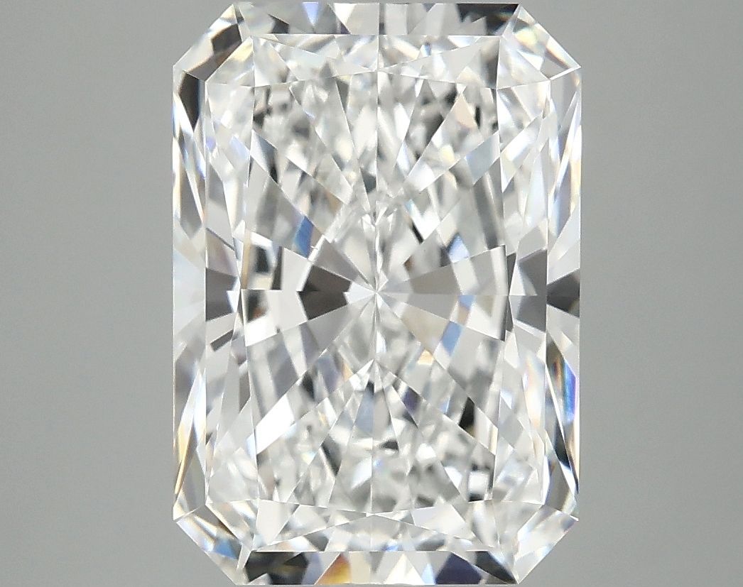5.07 ct. radiant Lab Grown Diamond front image
