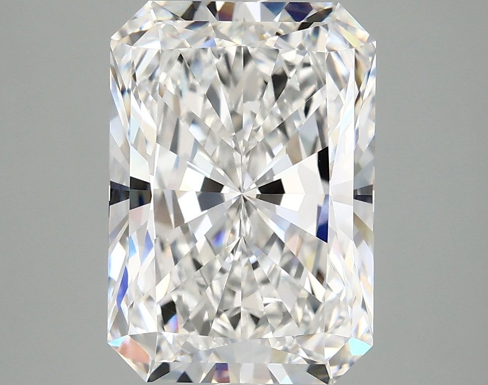 4.09 ct. radiant Lab Grown Diamond front image