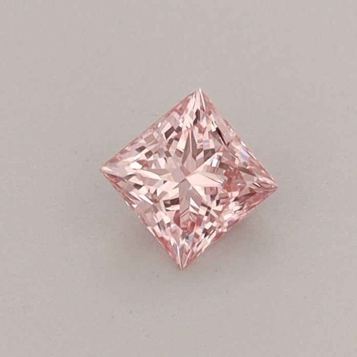 0.32 ct Princess diamond