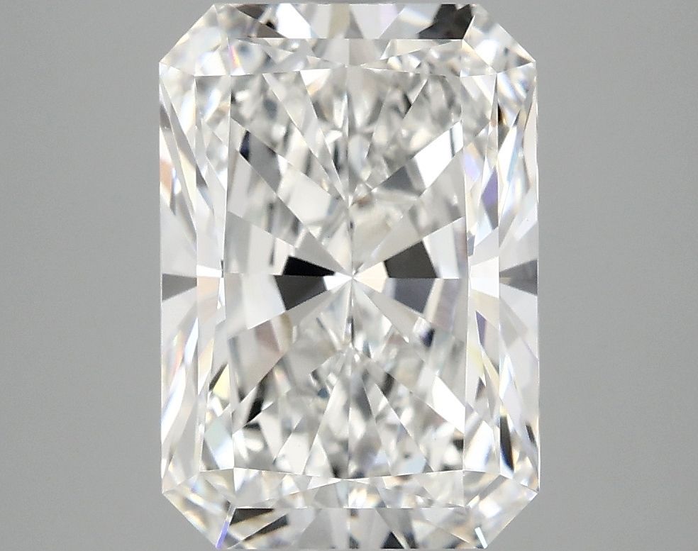 4.17 ct. radiant Lab Grown Diamond front image