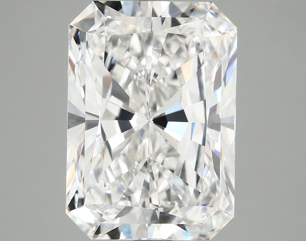 5.08 ct. radiant Lab Grown Diamond front image