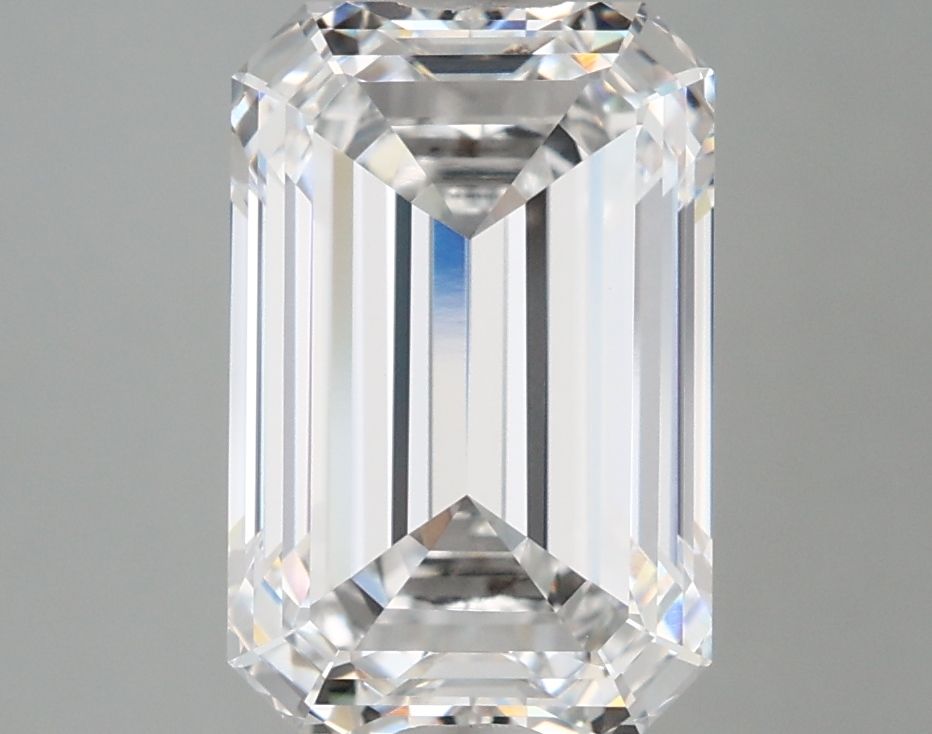 4.01 ct. emerald Lab Grown Diamond front image