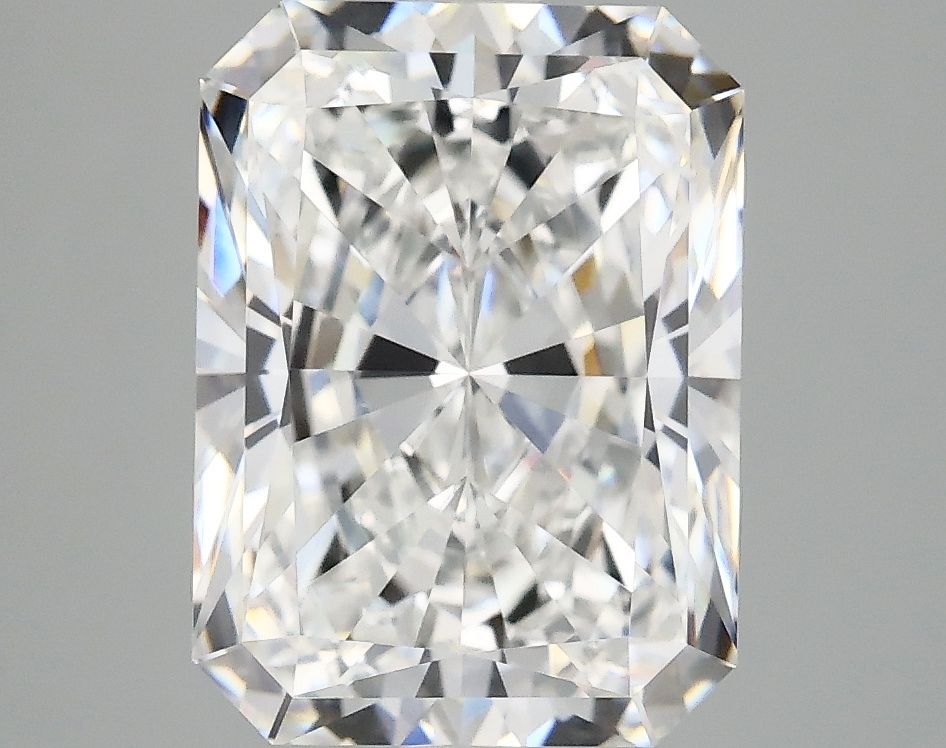 4.10 ct. radiant Lab Grown Diamond front image