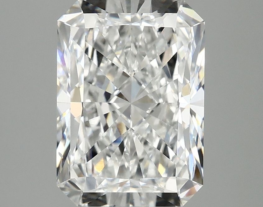 2.99 ct. radiant Lab Grown Diamond front image