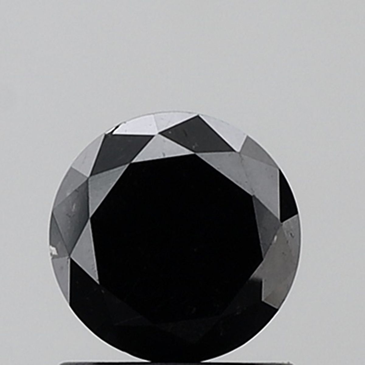 1.15 Carat Round Diamond Black VVS2