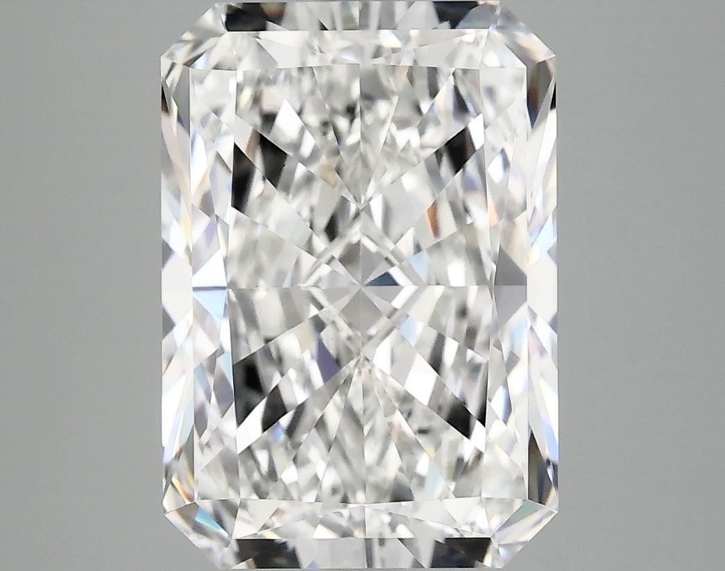 4.98 ct. radiant Lab Grown Diamond front image
