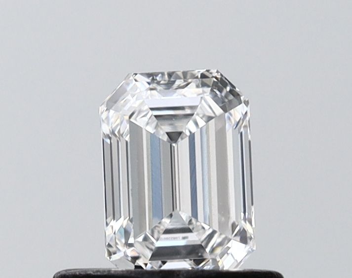 0.52 ct. emerald Lab Grown Diamond front image