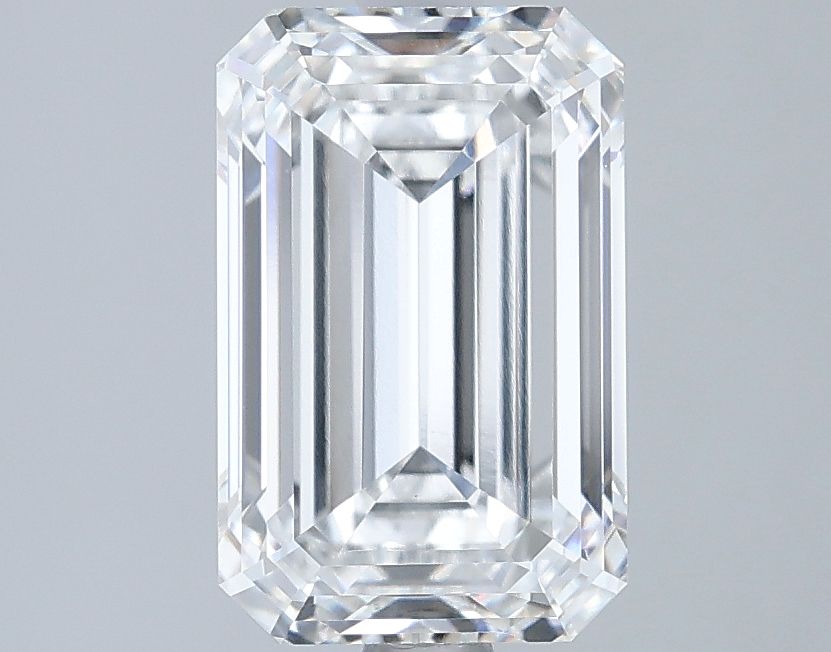 2.53 ct. emerald Lab Grown Diamond front image