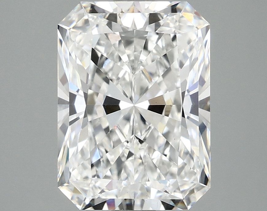 3.08 ct. radiant Lab Grown Diamond front image