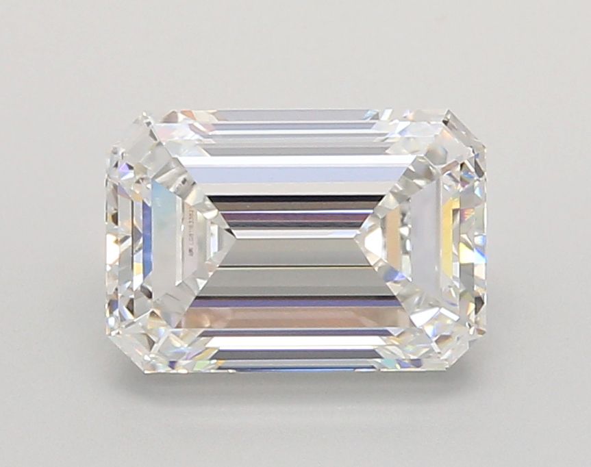 2.54 ct. emerald Lab Grown Diamond front image
