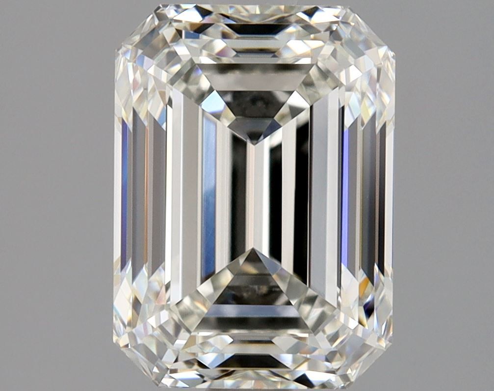 2.51 ct Emerald diamond