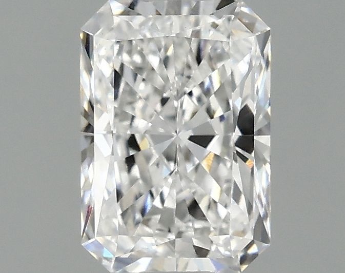 1.09 ct. radiant Lab Grown Diamond front image