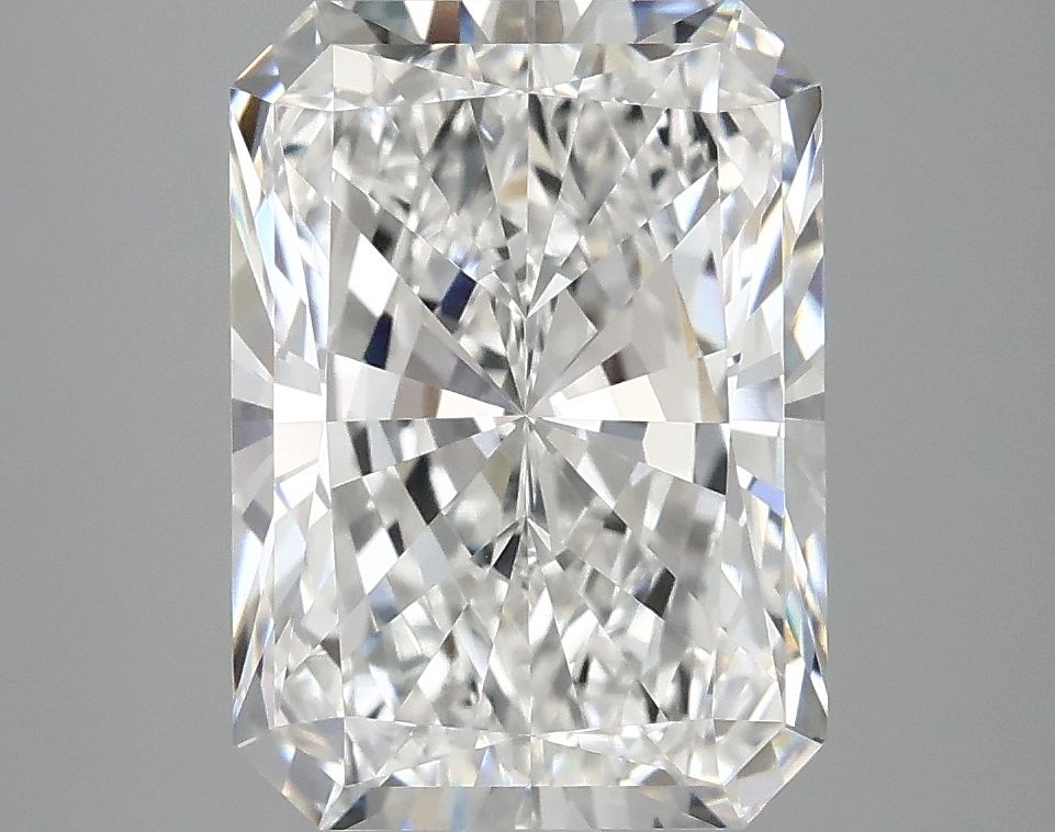 4.05 ct. radiant Lab Grown Diamond front image