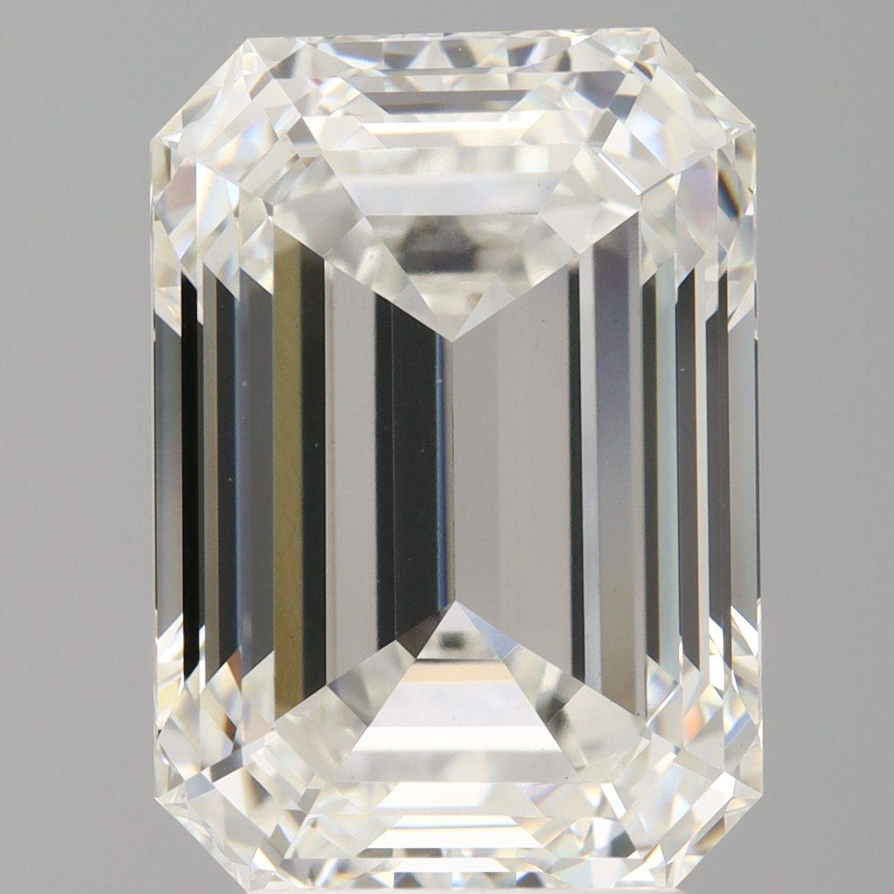 5.05 ct. emerald Lab Grown Diamond front image