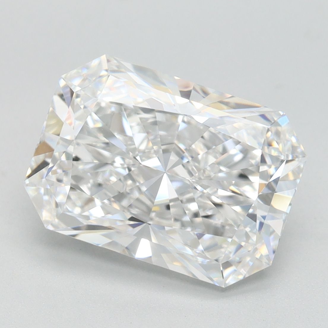 3.15 ct. radiant Lab Grown Diamond front image